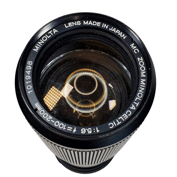 Minolta Celtic MD Zoom 100-200mm 1:5.6 Lens Camera Lens with Caps Made in Japan - Picture 6 of 7